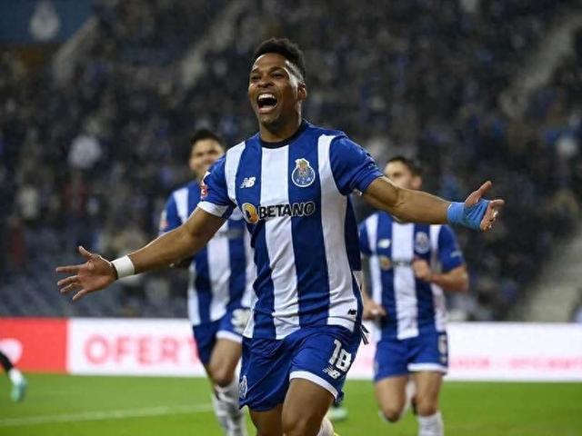 包含波尔图主帅盛赞德国足球风格，称其技术出众的词条