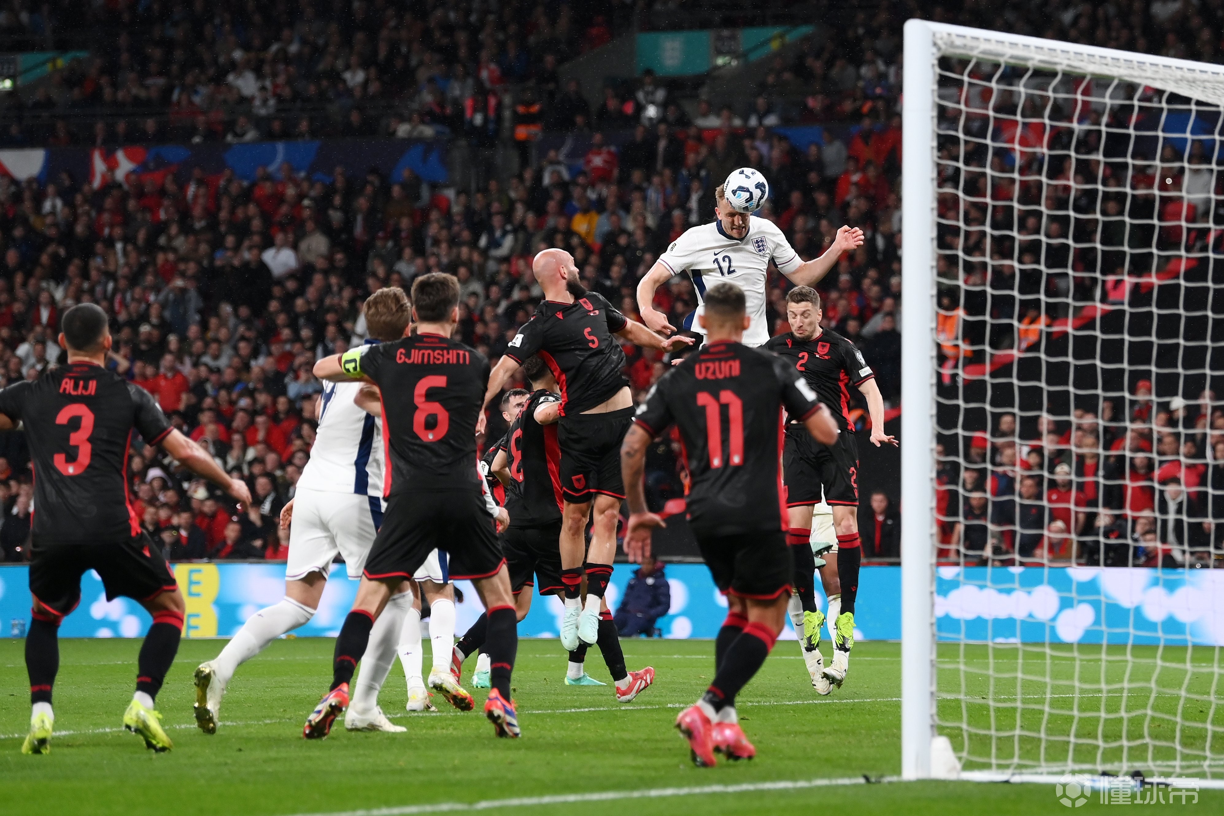 关于阿尔巴尼亚队险胜晋级,成功锁定欧锦赛决赛的信息 关于阿尔巴尼亚队险胜晋级,成功锁定欧锦赛决赛的信息