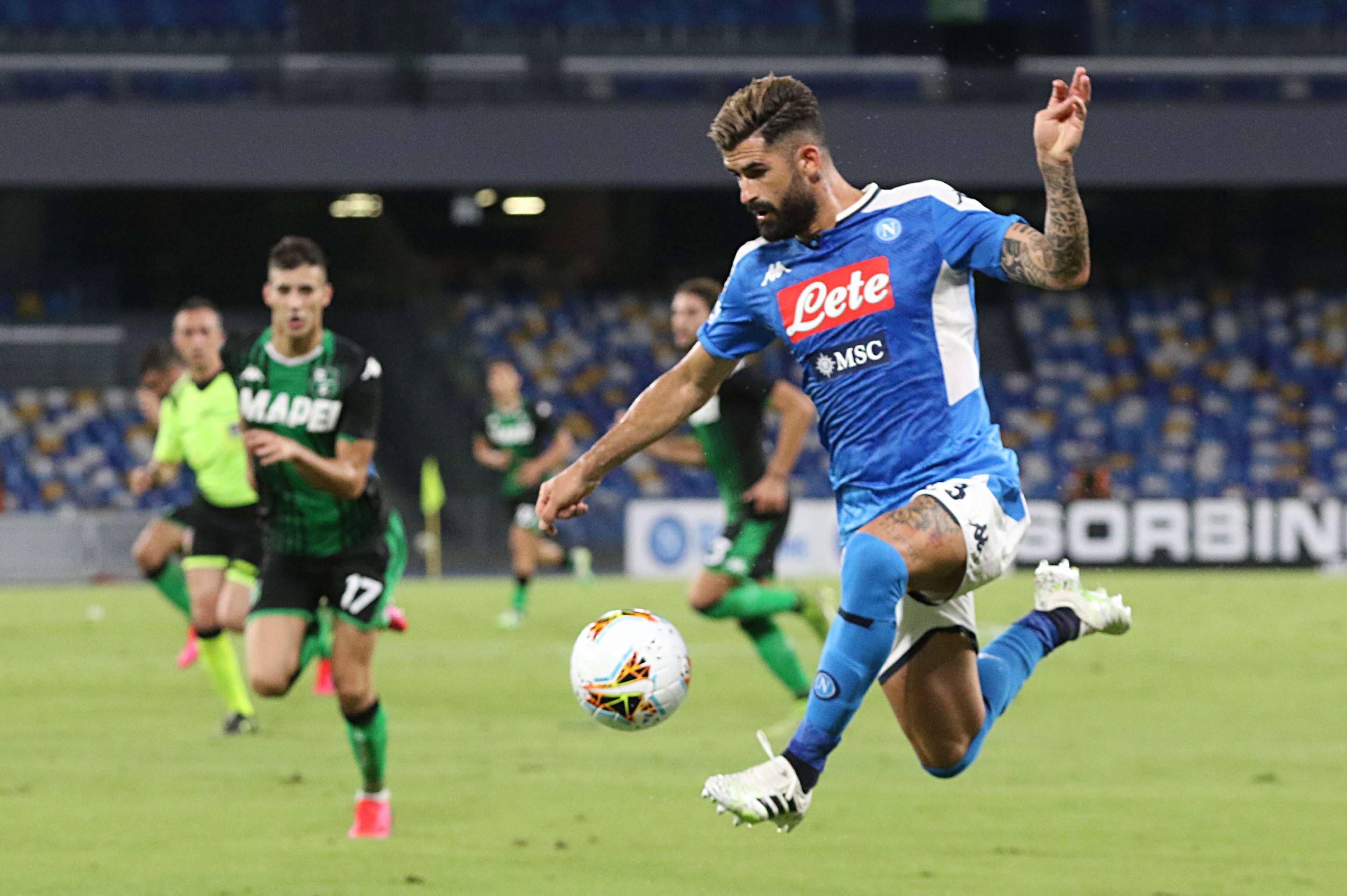 里昂不敌圣埃蒂安,陷入低迷的简单介绍 里昂不敌圣埃蒂安,陷入低迷的简单介绍