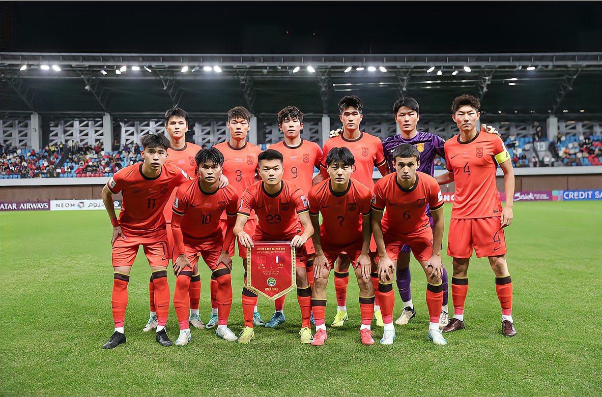 中国队对伊拉克队获得胜利，晋级亚洲杯四强