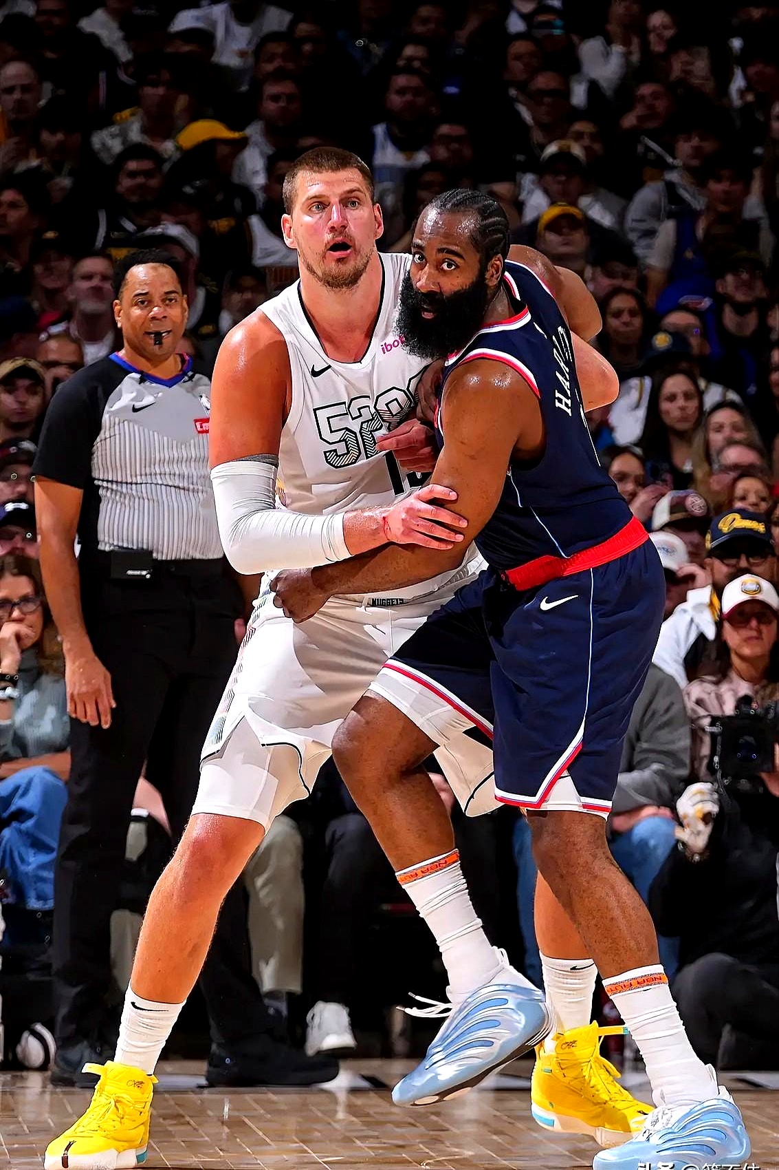 快船大胜掘金，客场全面压制