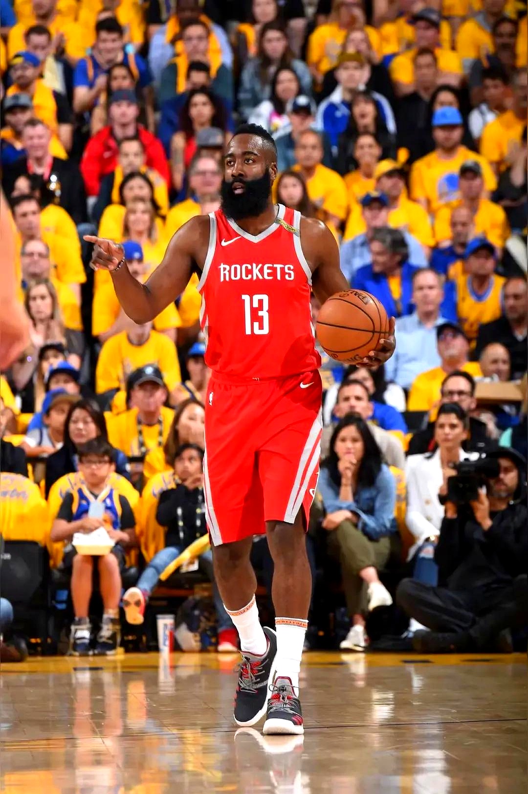 火箭擒爵士,哈登砍下35分 火箭擒爵士,哈登砍下35分