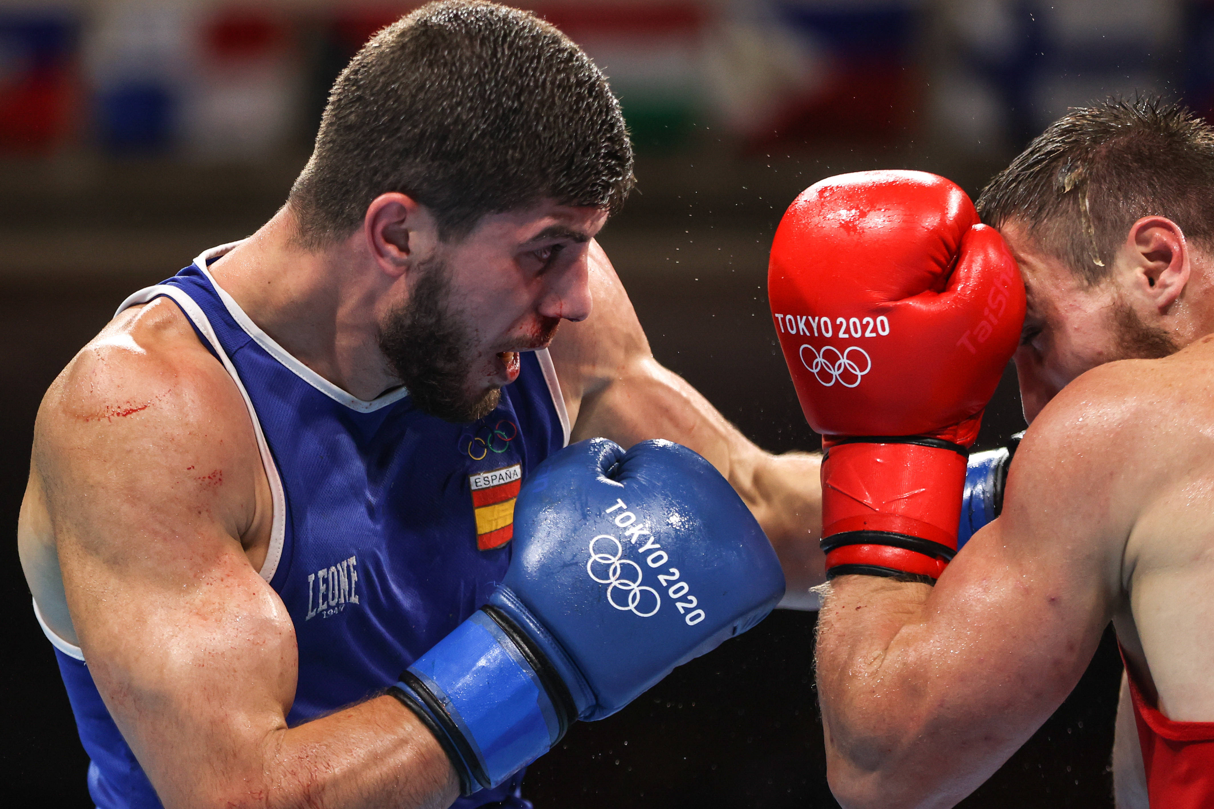 包含球星爆发!拳击赛场再现神级操作的词条 包含球星爆发!拳击赛场再现神级操作的词条