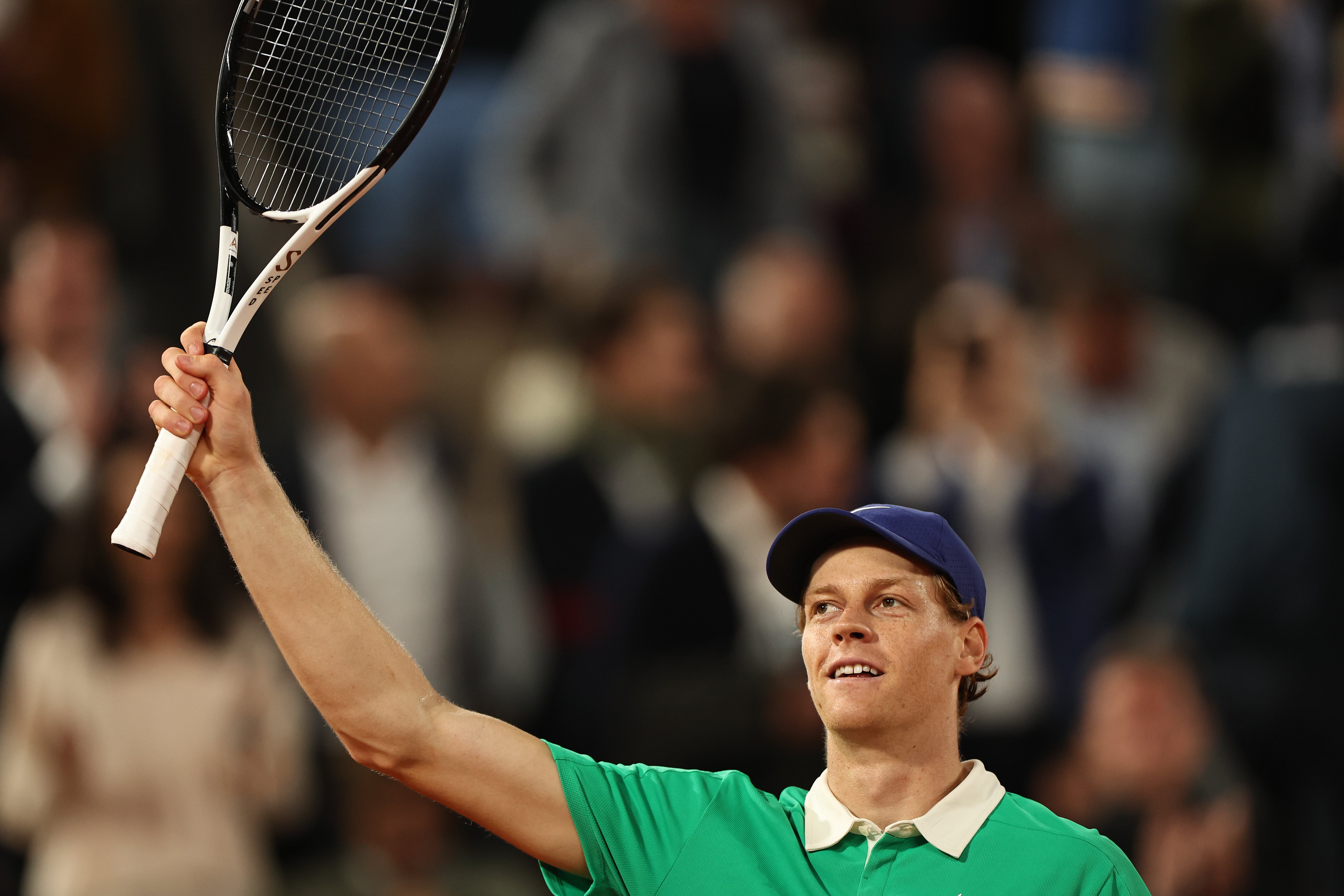 拉沃尔杯轻取法网,辛纳点燃赛场 拉沃尔杯轻取法网,辛纳点燃赛场