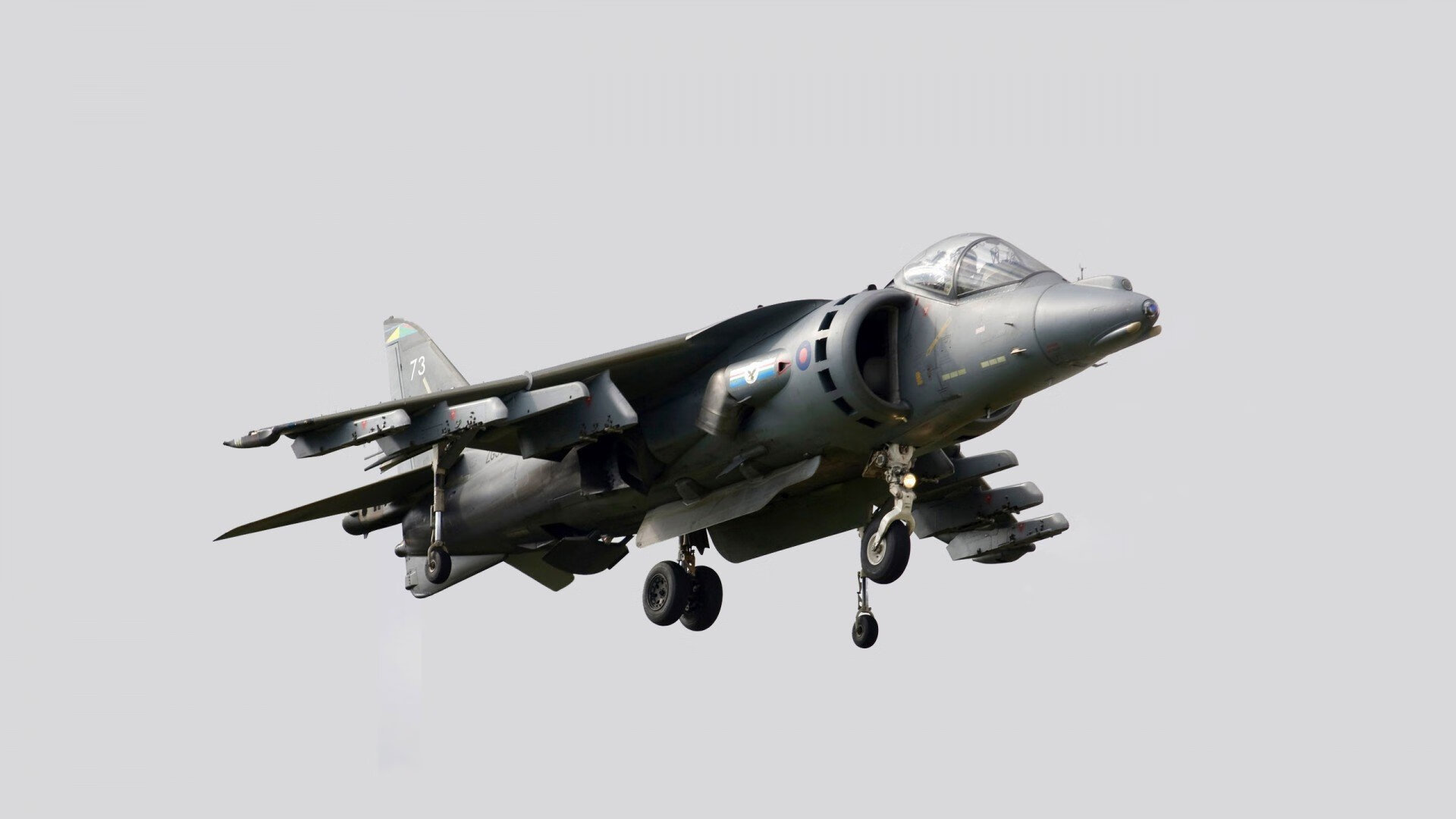 文班亚马空砍破纪录54分，辽宁队铁血防守演绎东方智慧