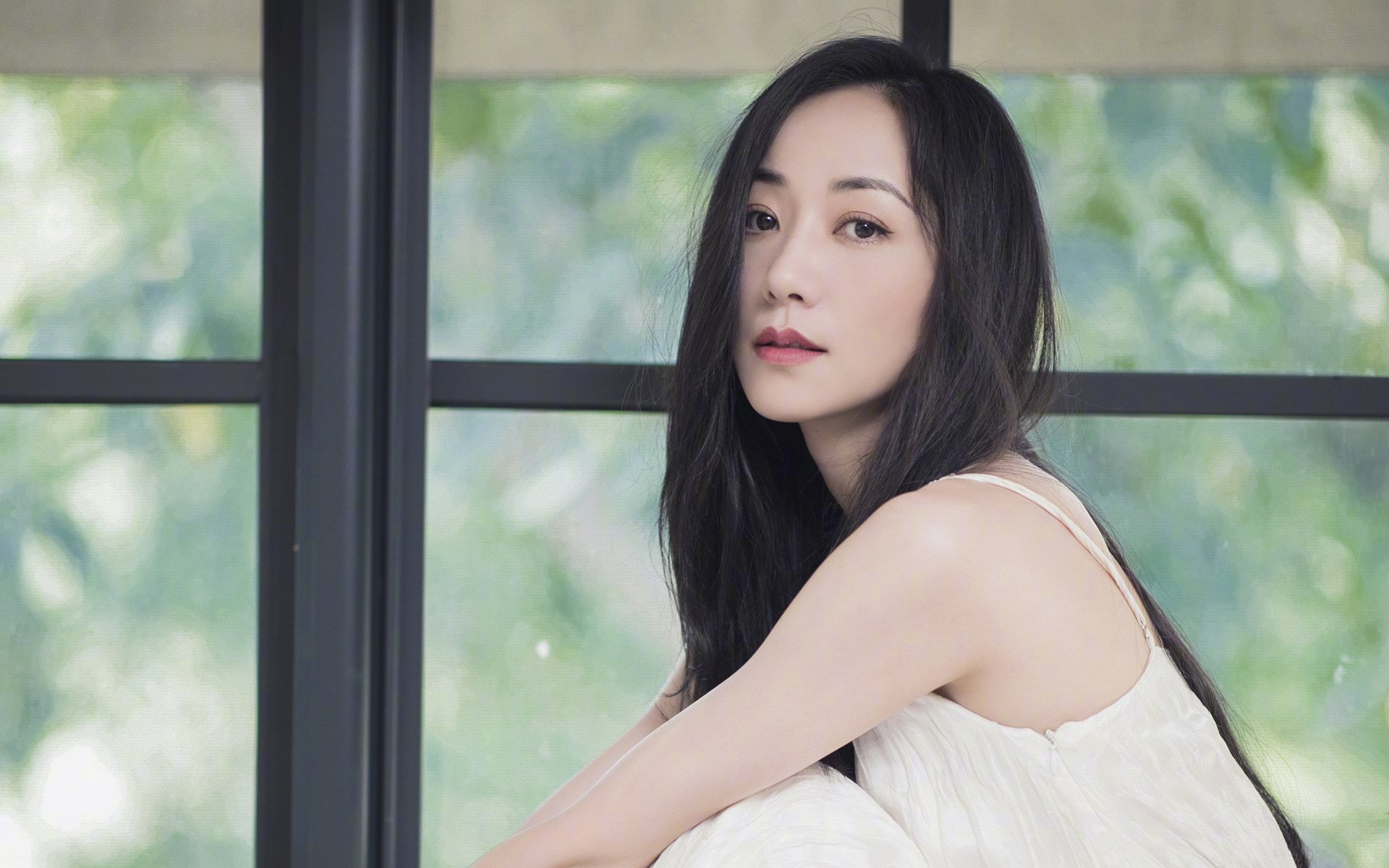 战略阴影下的双城记,76人铁壁破圣城,浓眉统御攻防改写新时代篮球语言