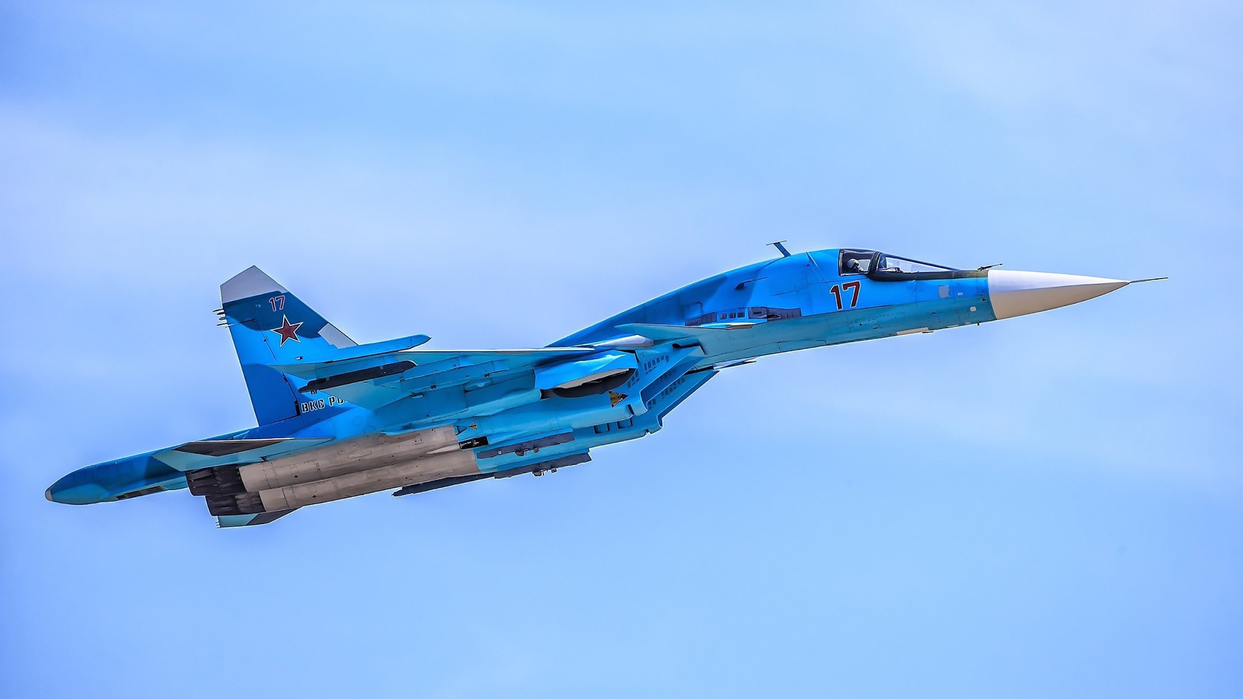 从英伦风暴到蔚蓝海岸，争冠的硝烟与法式壁垒的崩塌