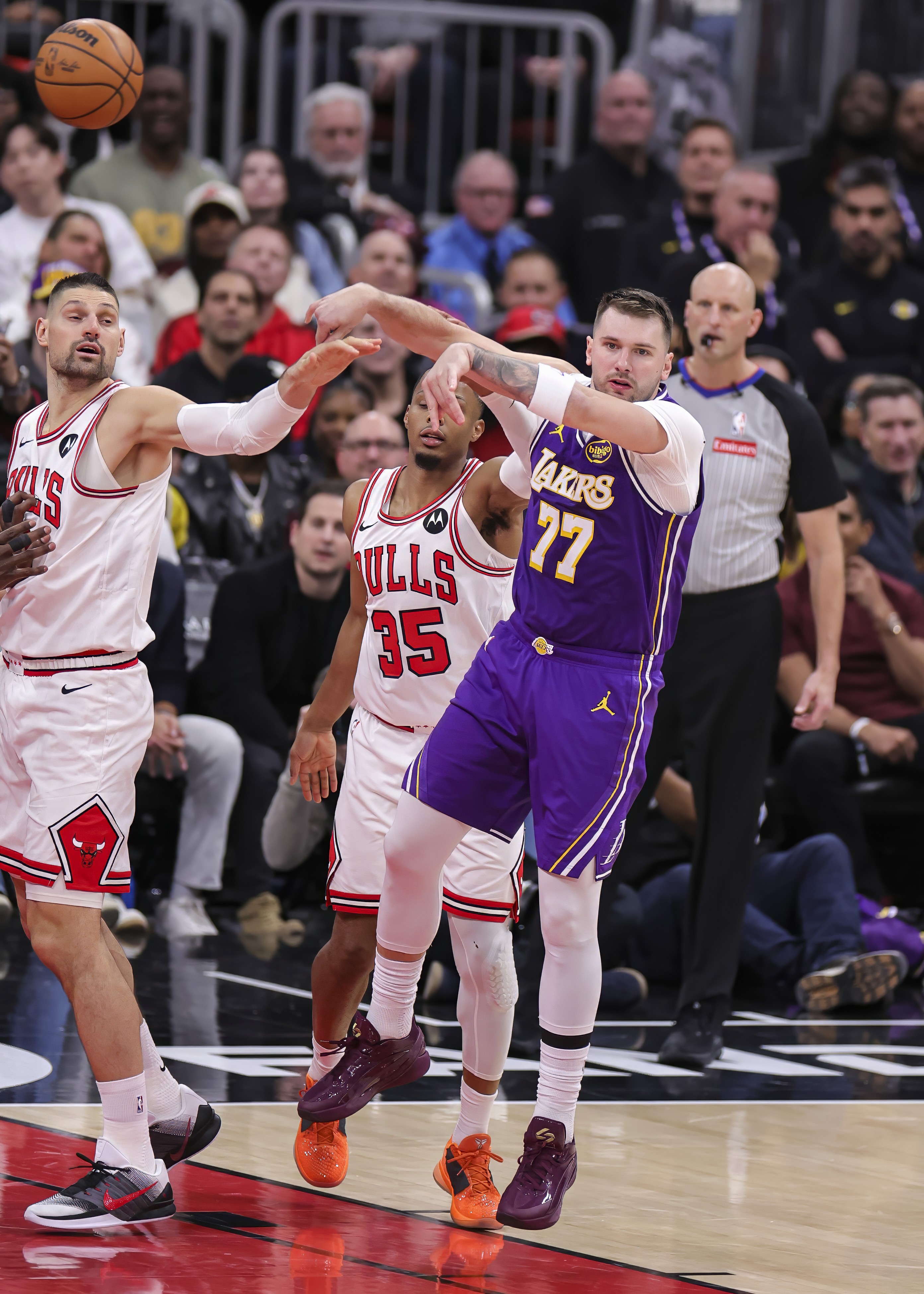 NBA总决赛焦点战，魔术力克公牛