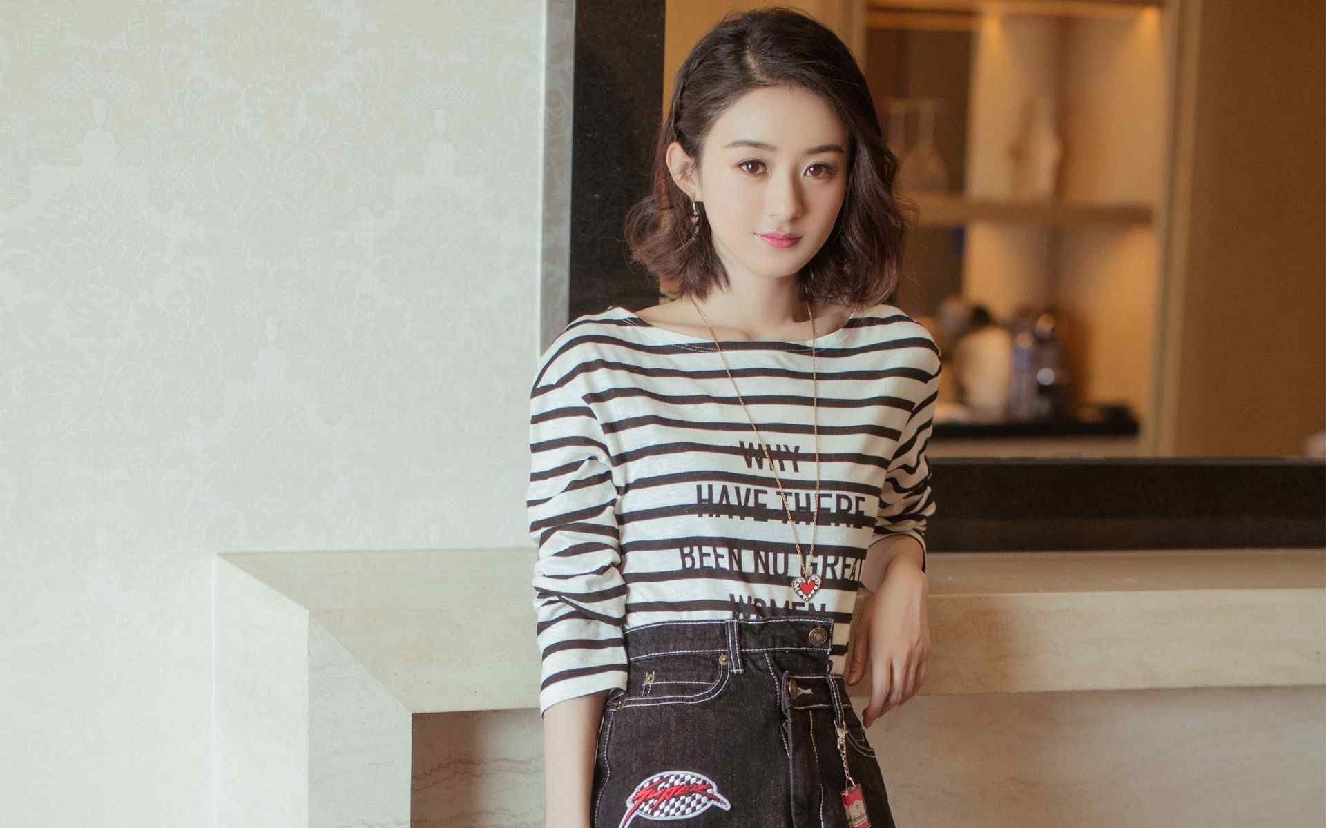 跨界主宰，里昂的绿茵压制与伊布的篮球幻梦