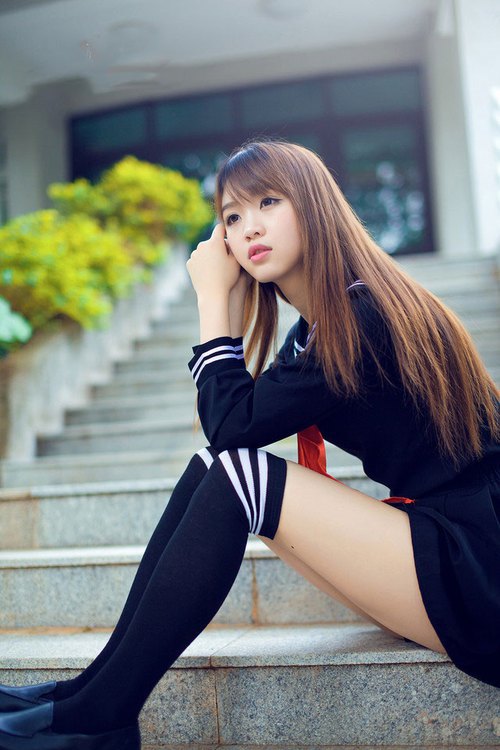 库尔图瓦节奏掌控者,塞内加尔与塞维利亚的战术交响曲